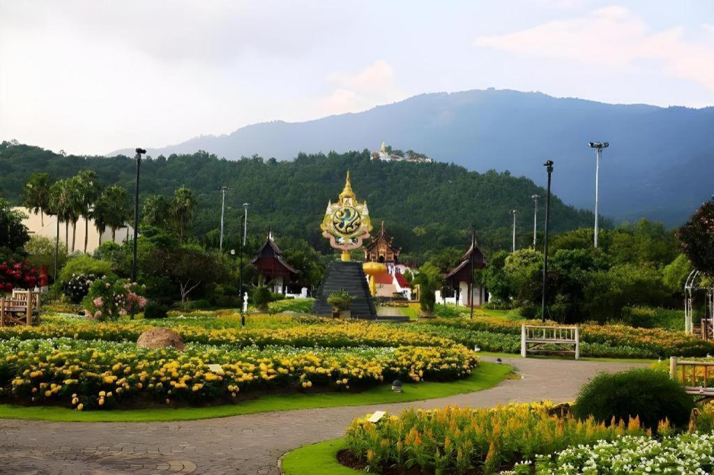 Rajapruek Place Chiang Mai Extérieur photo