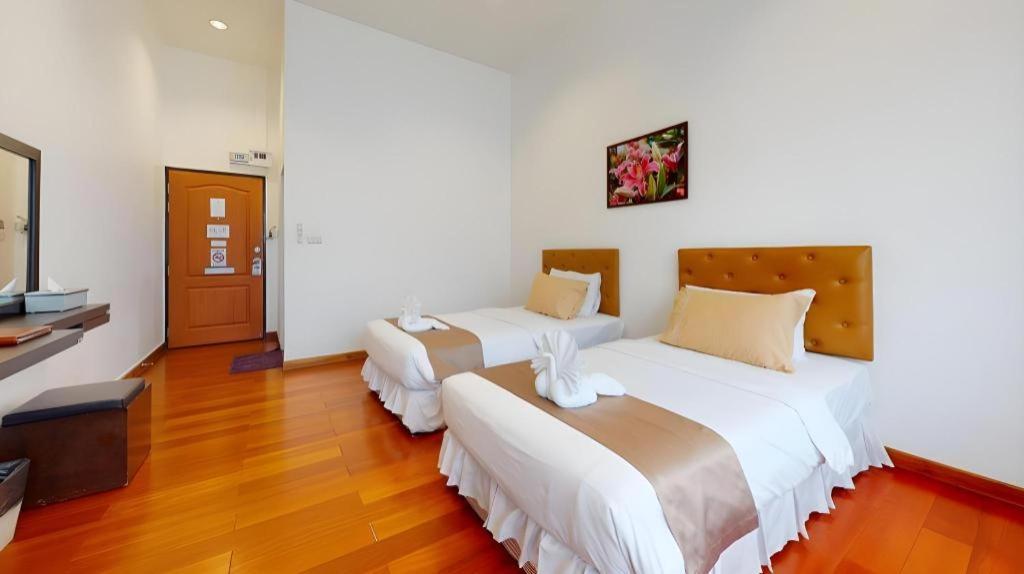 Rajapruek Place Chiang Mai Extérieur photo
