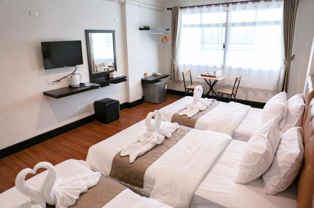 Rajapruek Place Chiang Mai Extérieur photo